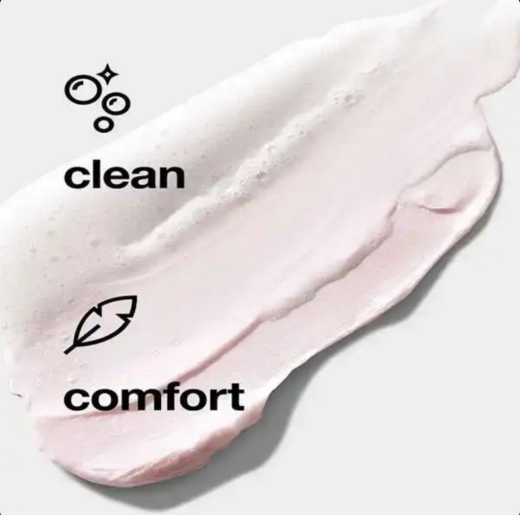 شوینده پوست چرب کلینیک