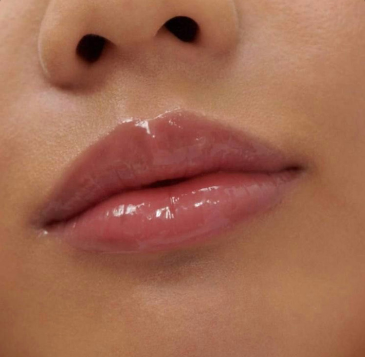 نرم کننده لب و ماسک شب سفورا